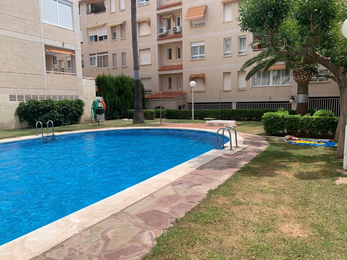 Piso Vacacional Con Piscina En Benicassim Apartamento Exterior foto